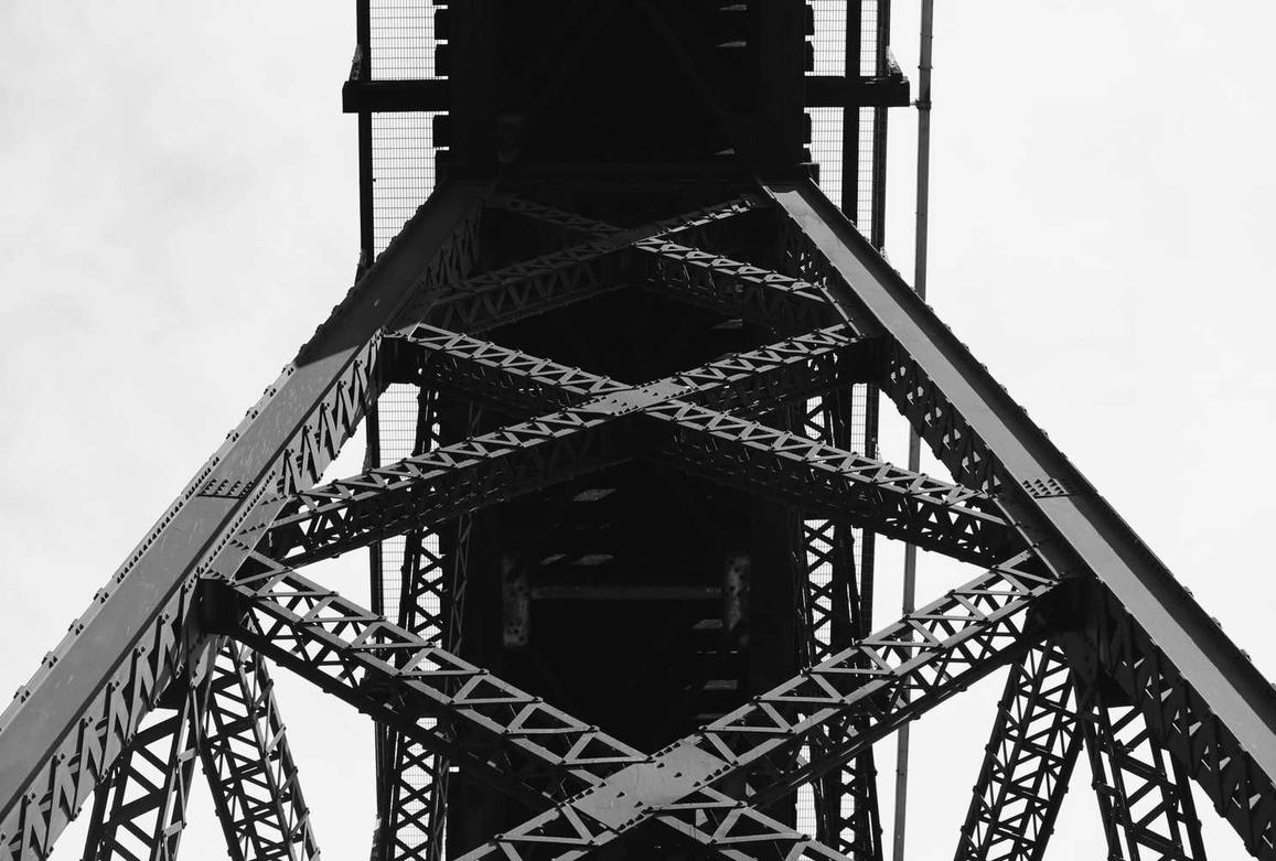 超凡先锋国际服:国内跳伞代理平台